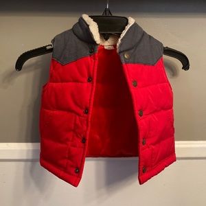 CARTER’S puffy vest